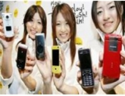 NTT DoCoMo thêm chức năng bộ đàm cho ĐTDĐ 3G